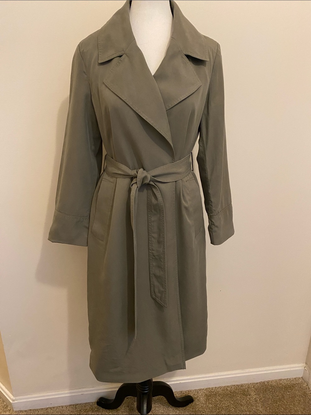 Banana Republic wrap Trench Coat with Tie Belt